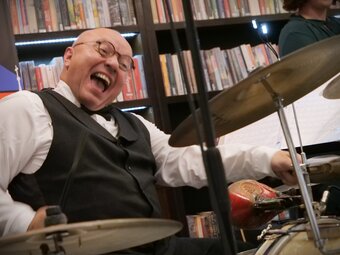 Swing, swing, swing! Roztupała się Ratuszowa 