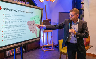 Opowieść o mieście i regionie – promocja książki dr. hab. Mirona Urbaniaka